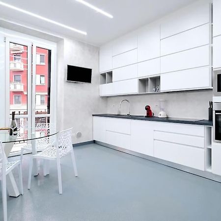 Suite Milano-Hosted By Sweetstay Exterior photo